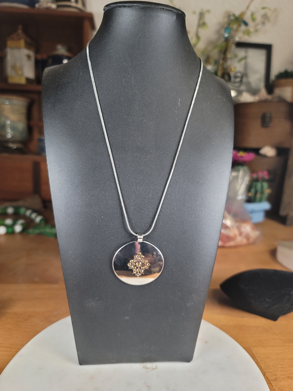 paparazzi Silver Round Pendant Necklace With Champagne Accent Crystals